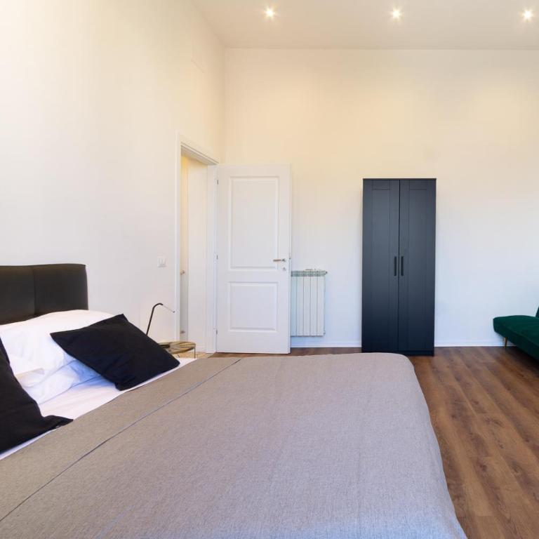 Stella Merulana - Appartamento con 2 Camere da Letto - 23