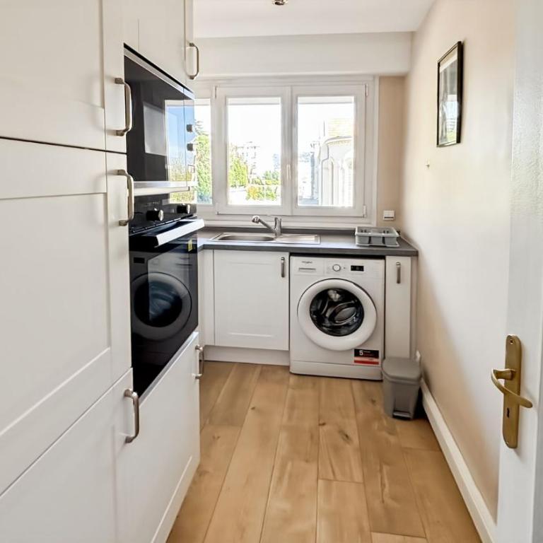 Comfortable and fully equiped two bedroom apartment - Appartement - 13