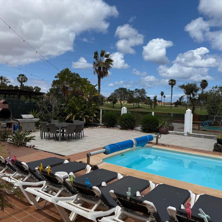 Casa Piedra, Luxury Family Front Line Golf, Hot Tub,Pool Table, 8 pers, Caleta de Fuste - Villa - 12