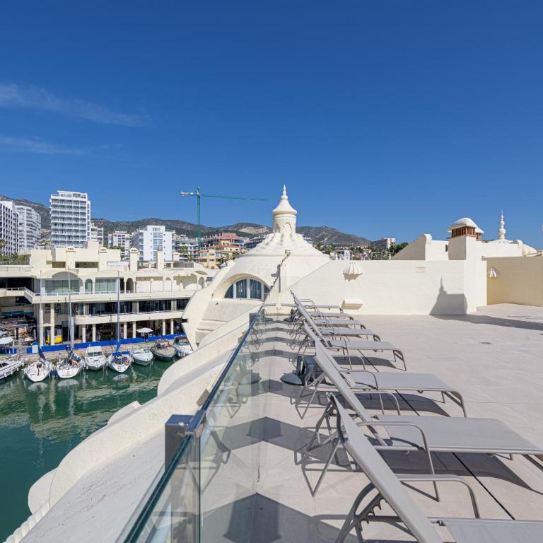 WintowinRentals Apartamento de lujo en medio de Puerto Marina. - Apartamento de 2 dormitorios - 51