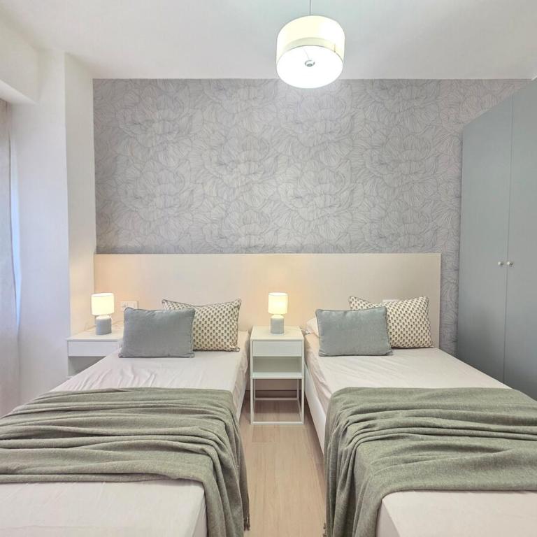 Ampio e centralissimo Trilocale Meri - Two-Bedroom Apartment - 21