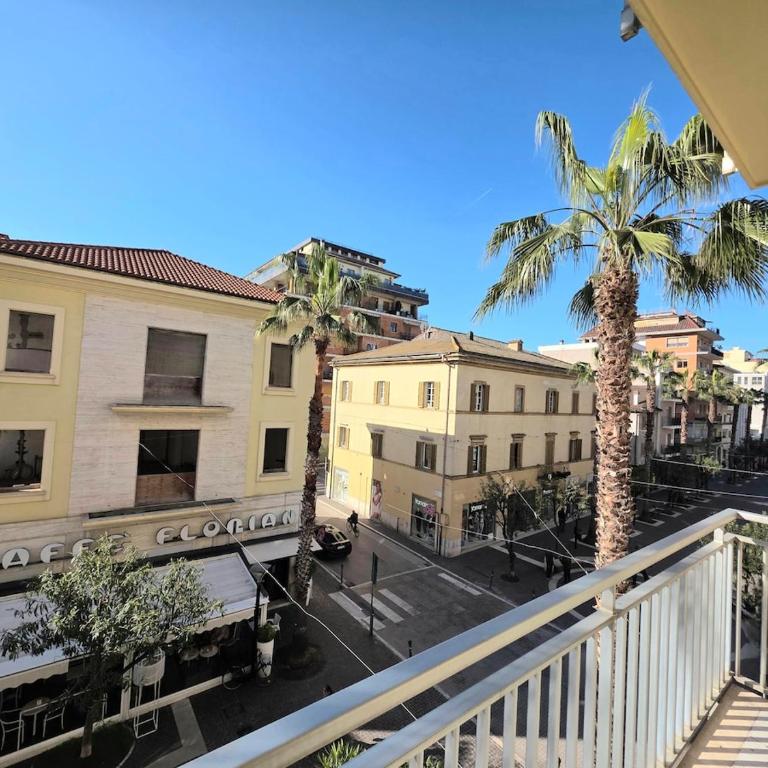 Ampio e centralissimo Trilocale Meri - Two-Bedroom Apartment - 17