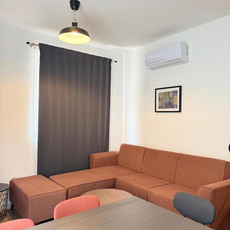 Navyblue Apartments with Pool & Parking - Standard Apartman sa Dve Spavaće Sobe - 4