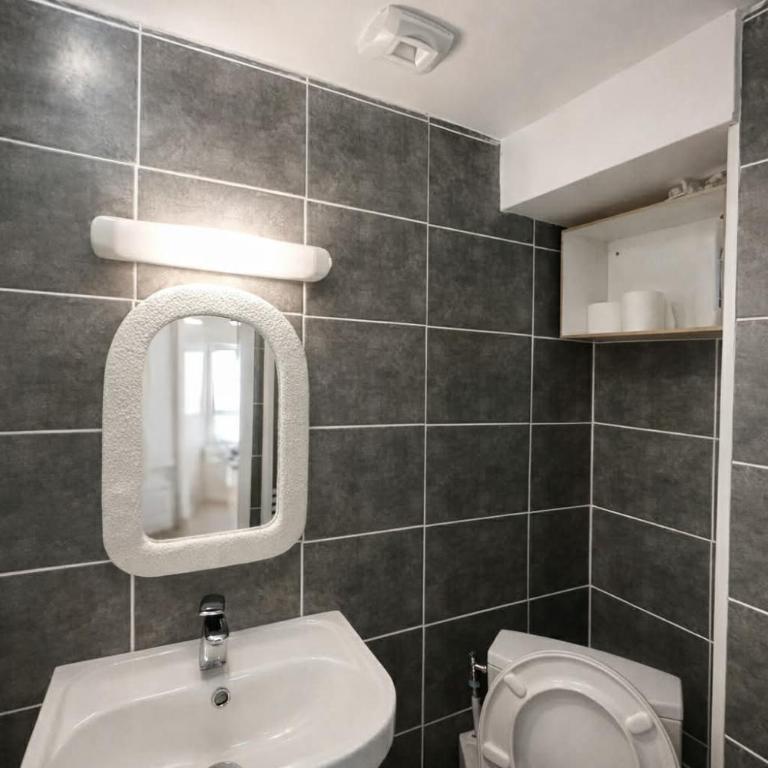 NEW - Le Salon Velours - T2 élégant - Amiens Gare - One-Bedroom Apartment - 4