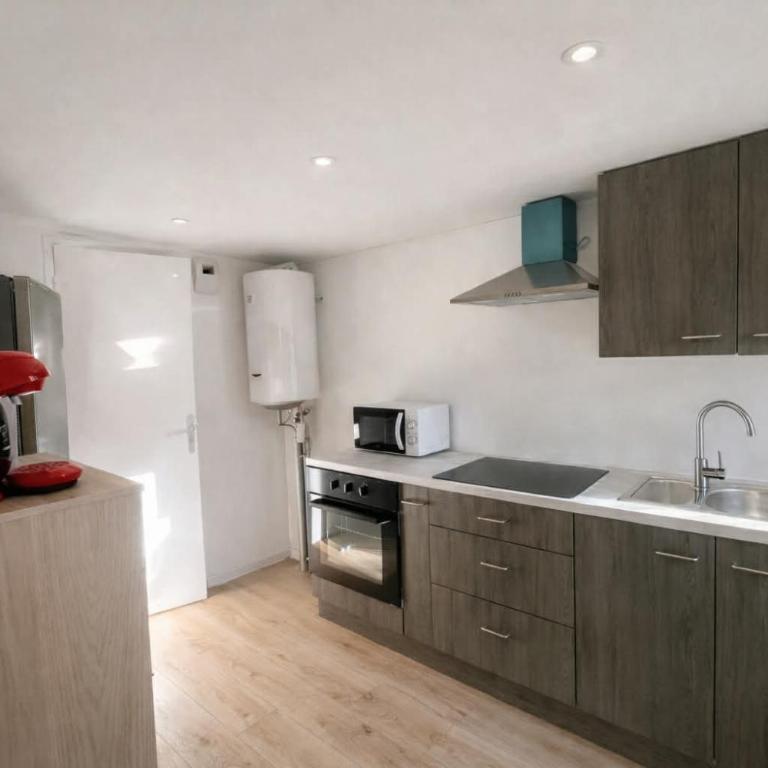 NEW - Le Salon Velours - T2 élégant - Amiens Gare - One-Bedroom Apartment - 12