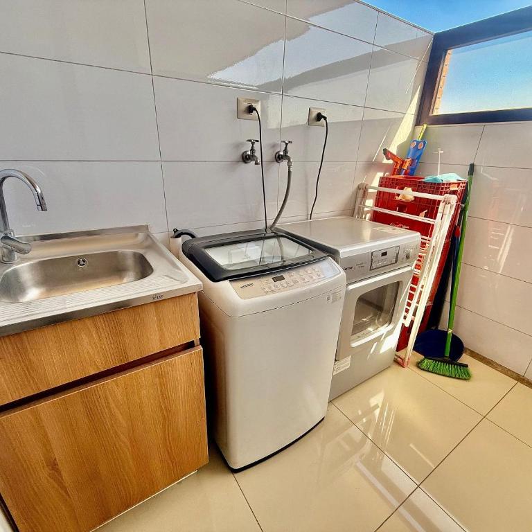 Espectacular con dos estacionamientos - Apartamento - 21
