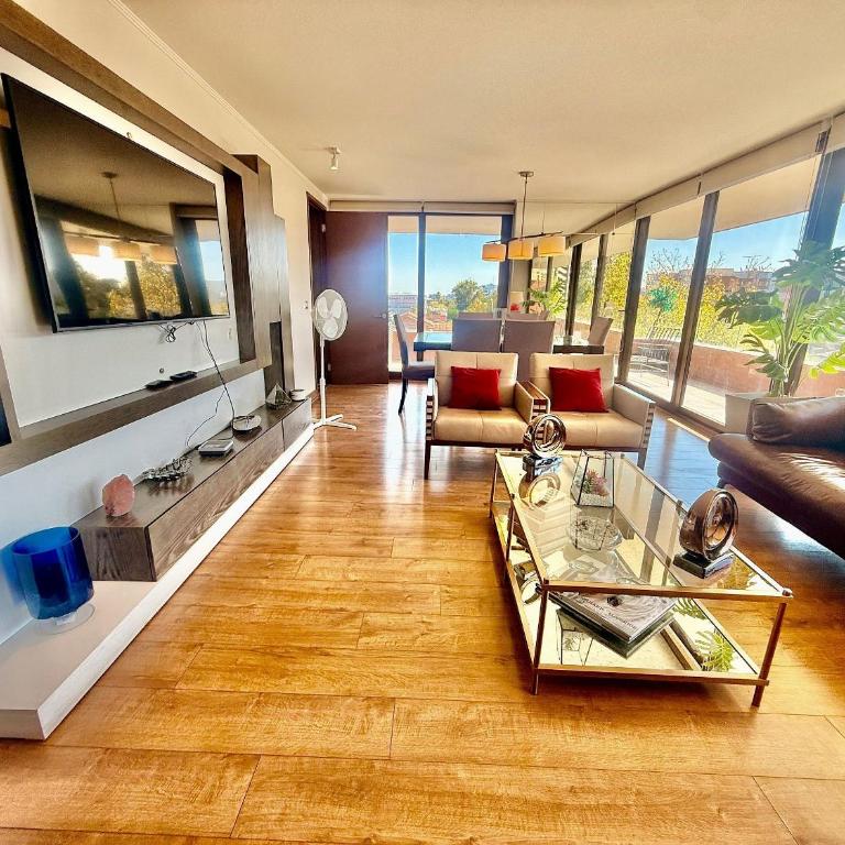 Espectacular con dos estacionamientos - Apartamento - 34
