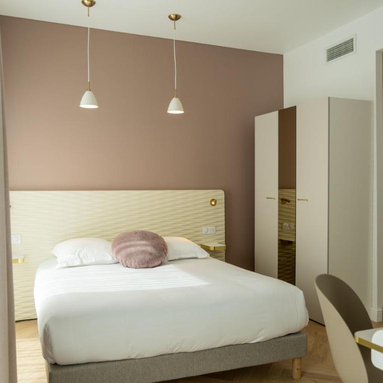 Hôtel le XIX - Chambre Double Supérieure - 2