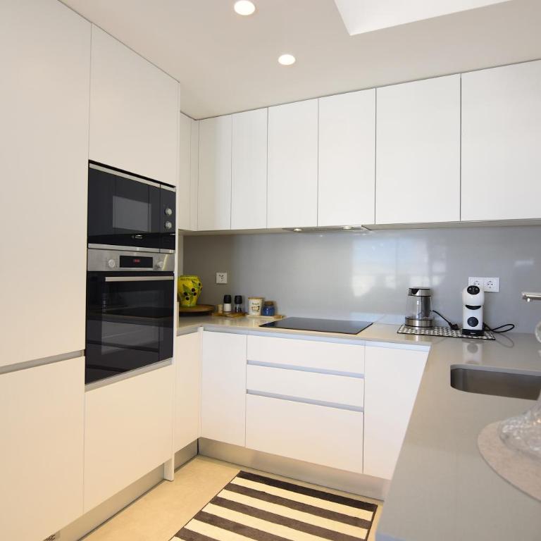 Exclusivo apartamento de lujo con vistas al mar - Two-Bedroom Apartment - 20