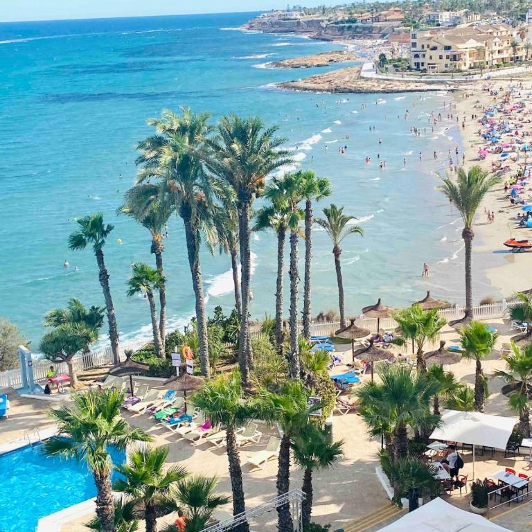 Costa Blanca Beach Apartment with Sunny Balcony & Pool - Apartamento de 2 dormitorios - 35