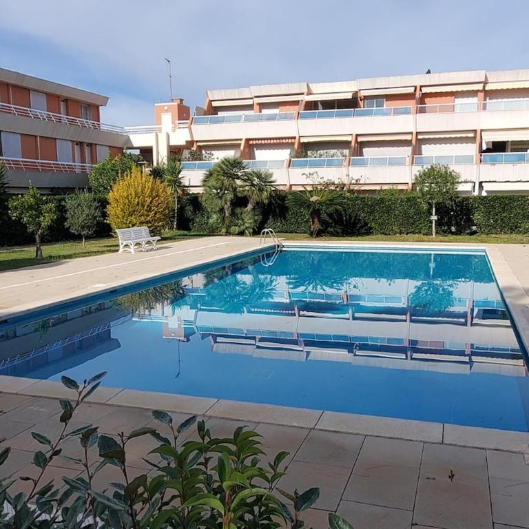 Bel appartement T1Bis 4 couchages avec Piscine en copropriété - One-Bedroom Apartment - 6