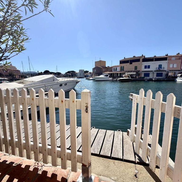 Maison à Port Grimaud avec WiFi et amarrage privé, proche plage - FR-1-868-17 - Casa - 16