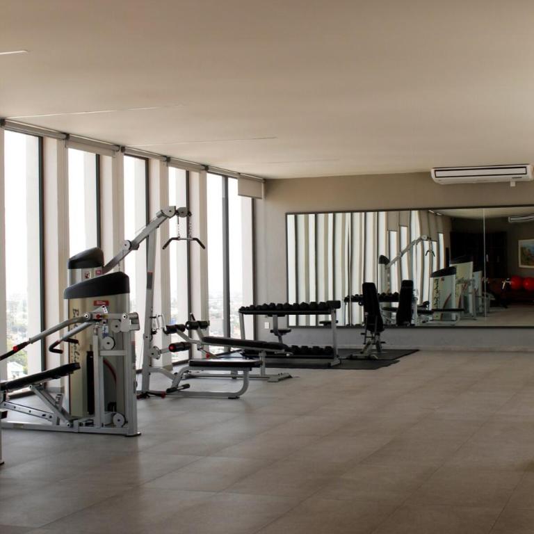 Luxury Apartment Near Akron Pool Gym & Rooftop - One-Bedroom Apartment - 2