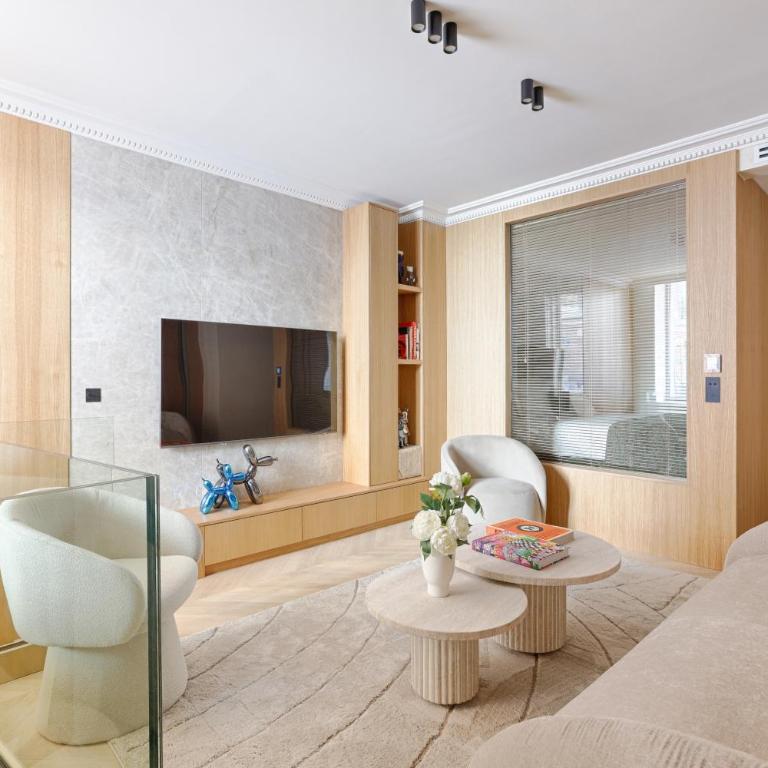 Stunning 3BD near Pantheon & Luxembourg Garden - Three-Bedroom Apartment - 3