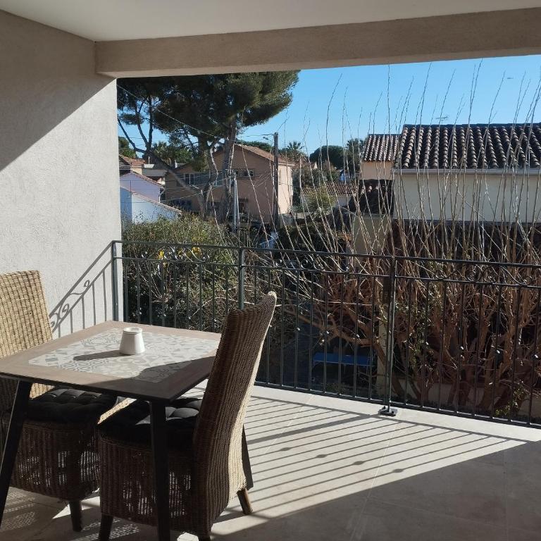 Les Palmiers, maison mitoyenne, quartier balnéaire, terrasses, clim - Haus mit 2 Schlafzimmern - 25