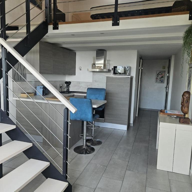 Charmant T2 mezzanine-vue mer-plage à 600m-parking - Appartement 2 Chambres - 14