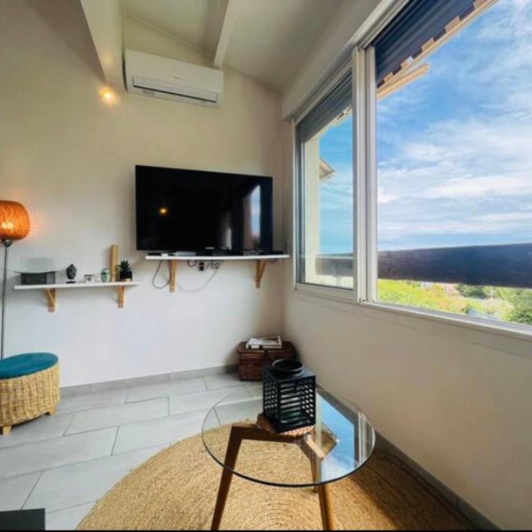 Charmant T2 mezzanine-vue mer-plage à 600m-parking - Appartement 2 Chambres - 33