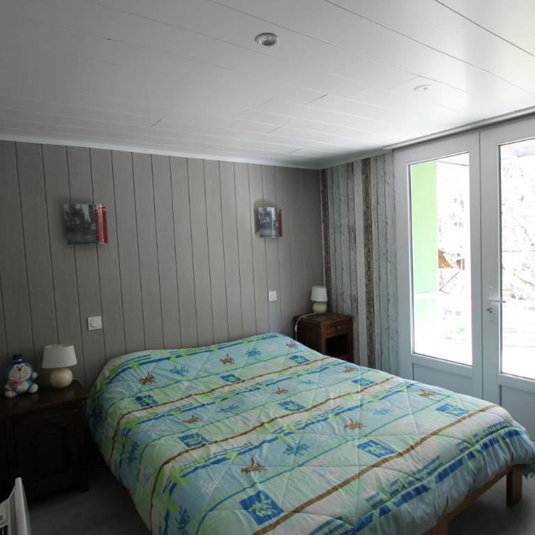Maison au bord de l'eau avec Jacuzzi - Maison 2 Chambres - 15