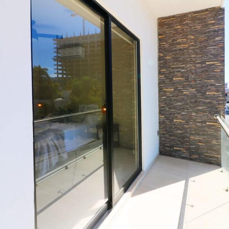 Acogedor depa a 1 cuadra de la playa con rooftop view - Apartment - 15