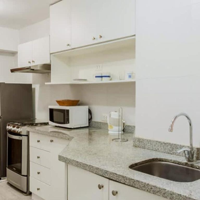 Tranquil 3BR Comfort in Miraflores - Apartment - 3