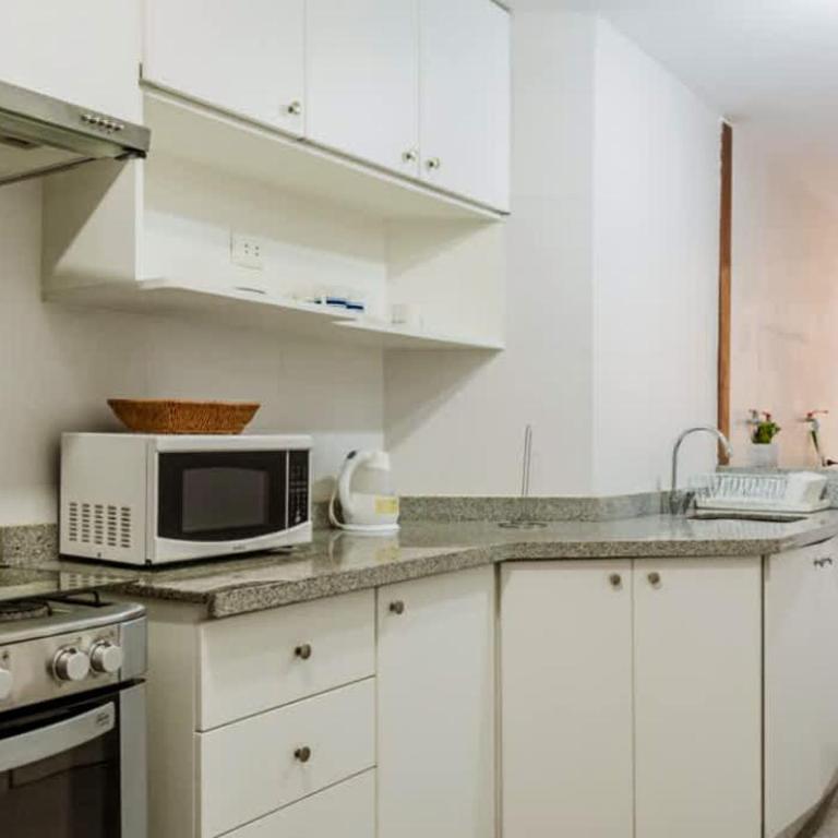Tranquil 3BR Comfort in Miraflores - Apartment - 8