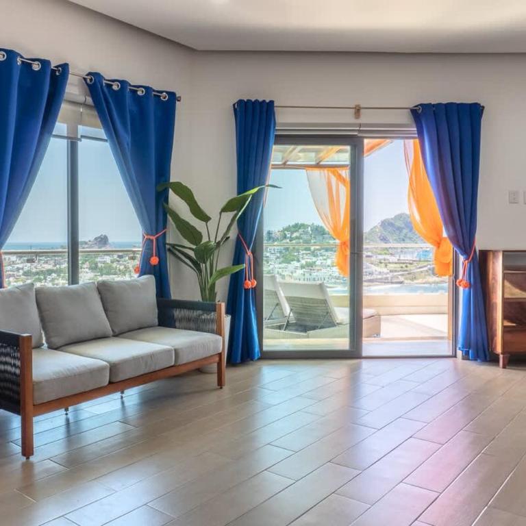 Beautiful with private terrace The Best view of Mazatlan - Apartment - 14