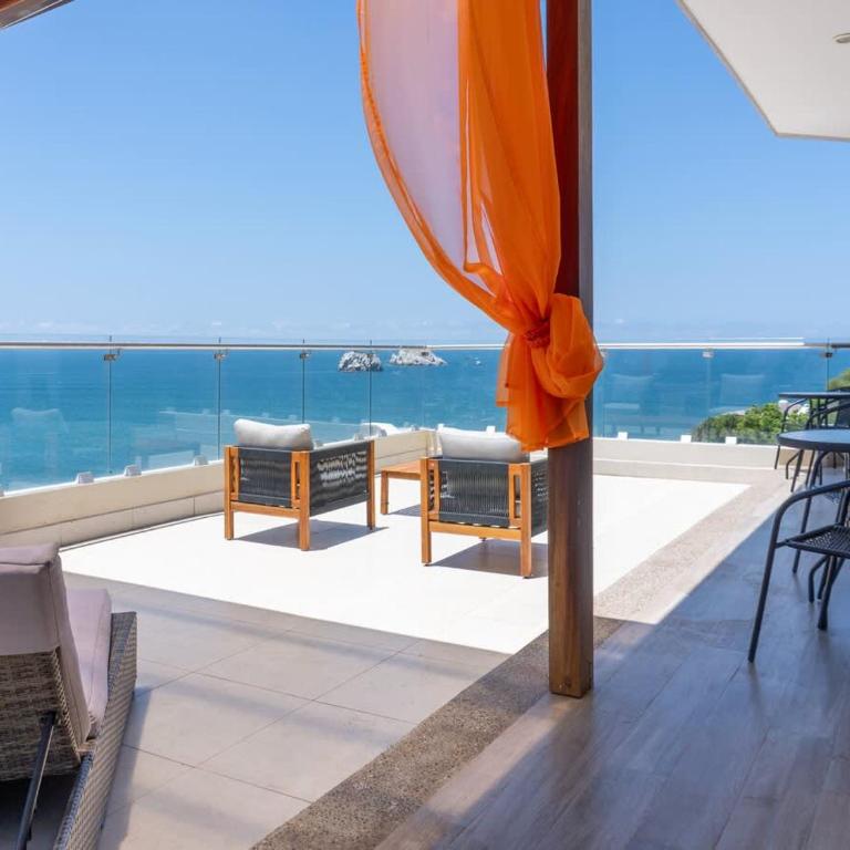 Beautiful with private terrace The Best view of Mazatlan - Apartment - 21