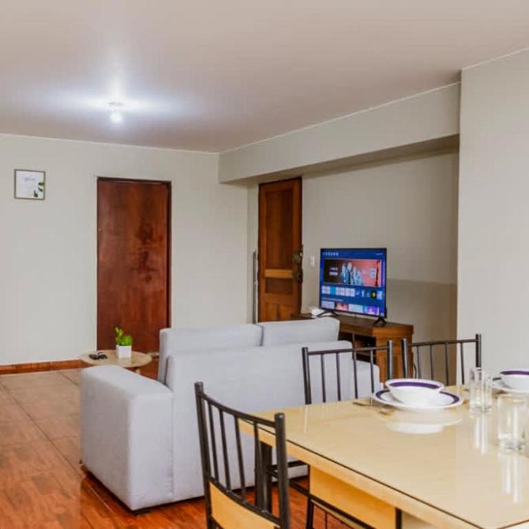 Tranquil 3BR Comfort in Miraflores - Apartment - 19