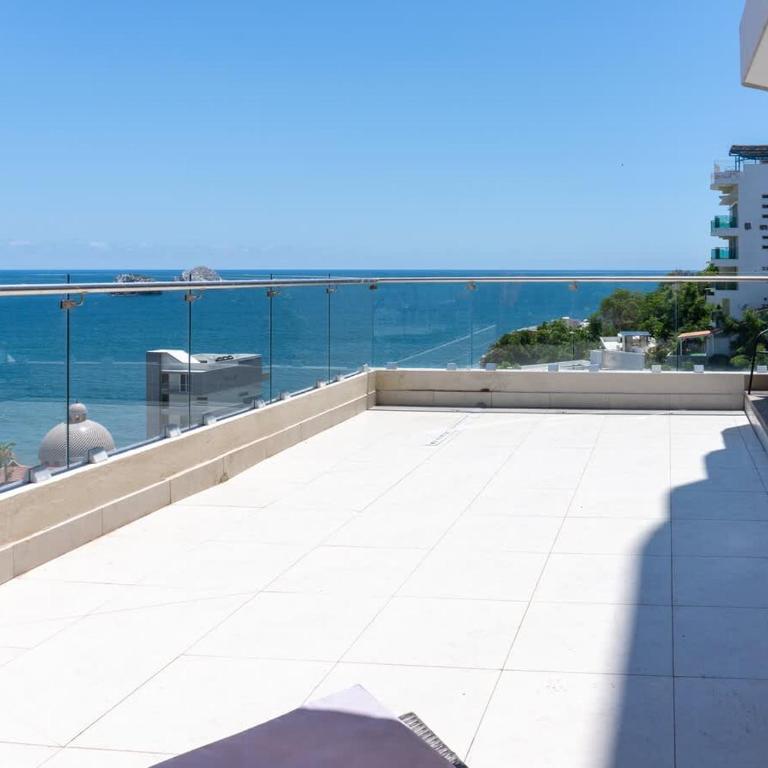 Beautiful with private terrace The Best view of Mazatlan - Apartment - 29