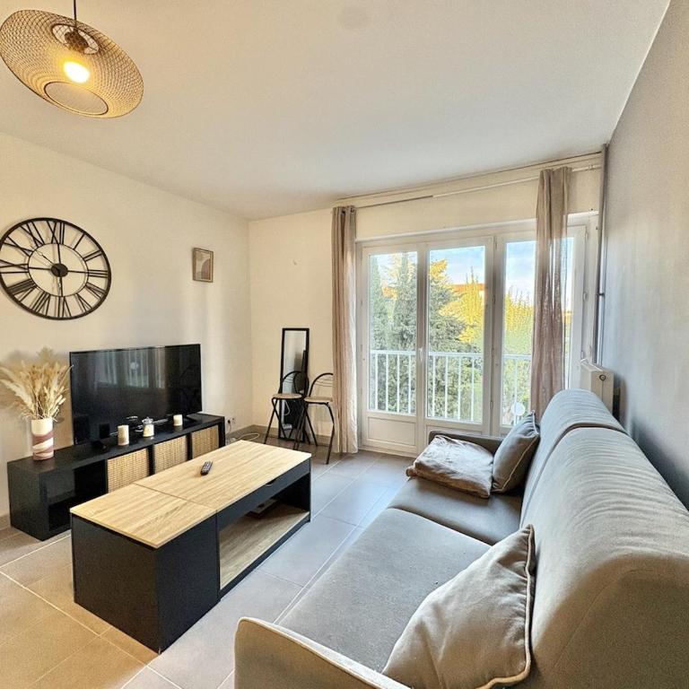 Appartement T2, proche centre-ville de Fréjus - One-Bedroom Apartment - 3