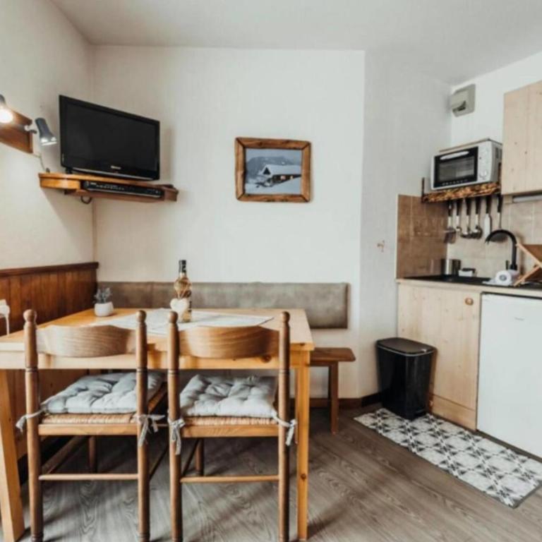 Studio with balcony parking and ski storage - Estudio - 2