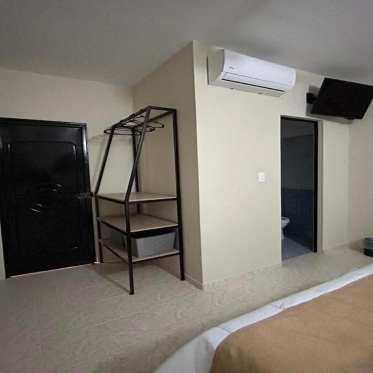 Operadora Stay - Edificio Puerto Living - Habitación Doble con baño privado - 54