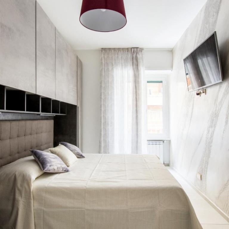Domus Vera - Camera Tripla con Bagno Privato - 13