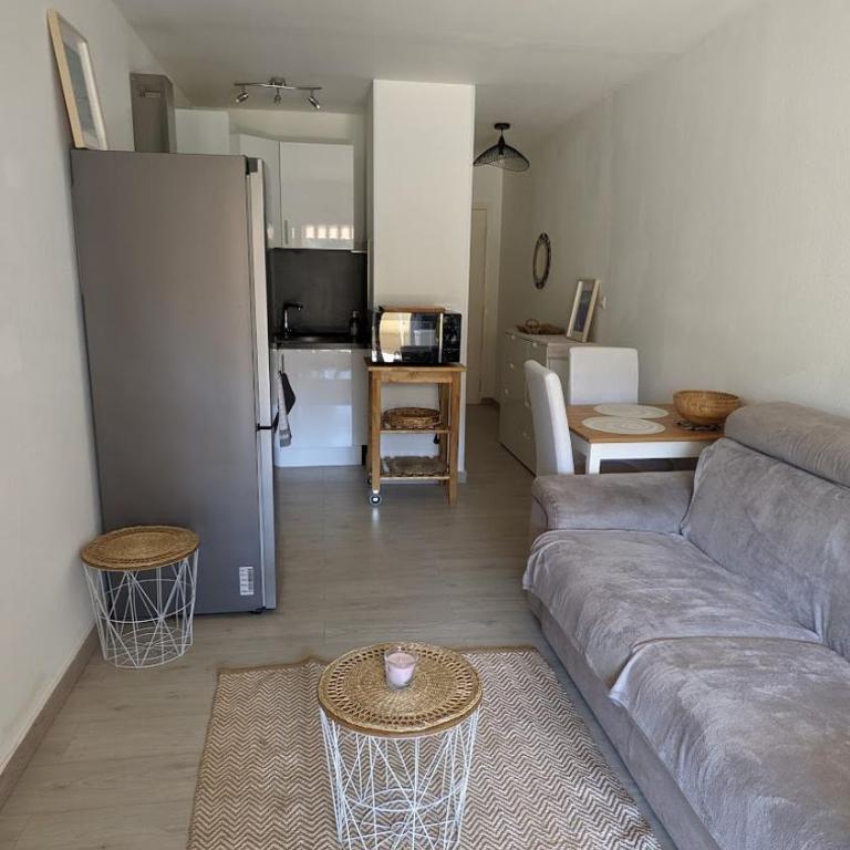 Studio avec Terrasse - Piscine - Tennis - Gardien - Appartement 1 Chambre - 6