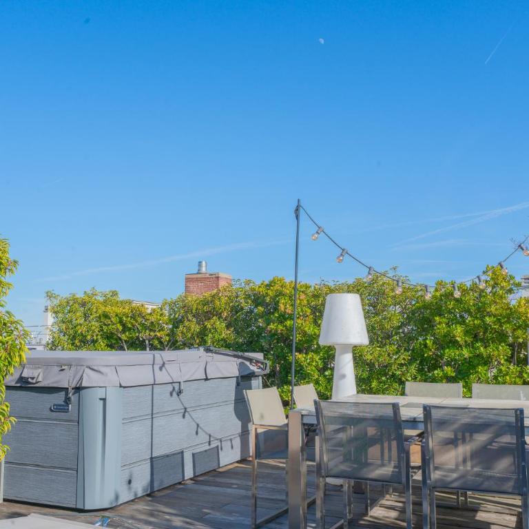 New Triplex Sacré-Cœur with AC - Jacuzzi & 360 Rooftop - Appartement 3 Chambres avec Vue - 30