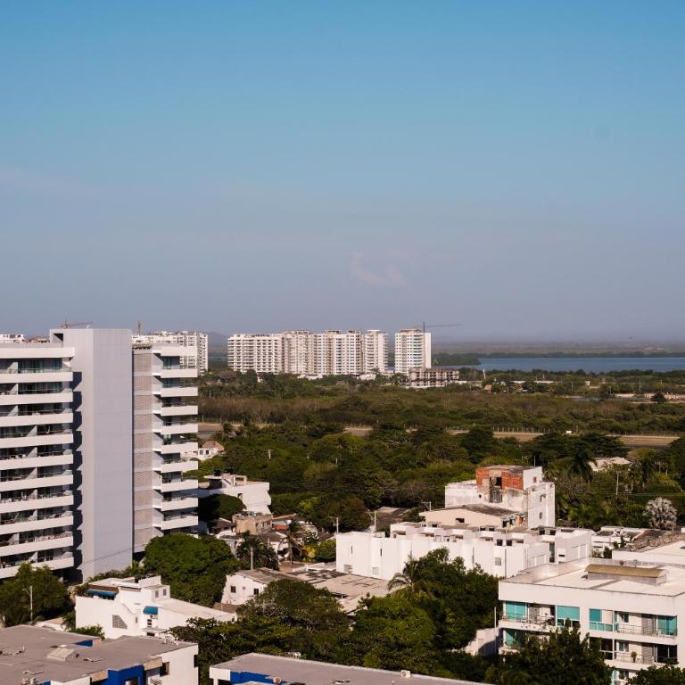Suite,Piscina,Balcon,C historico,2 Min aeropuerto - King Suite with Balcony - 29