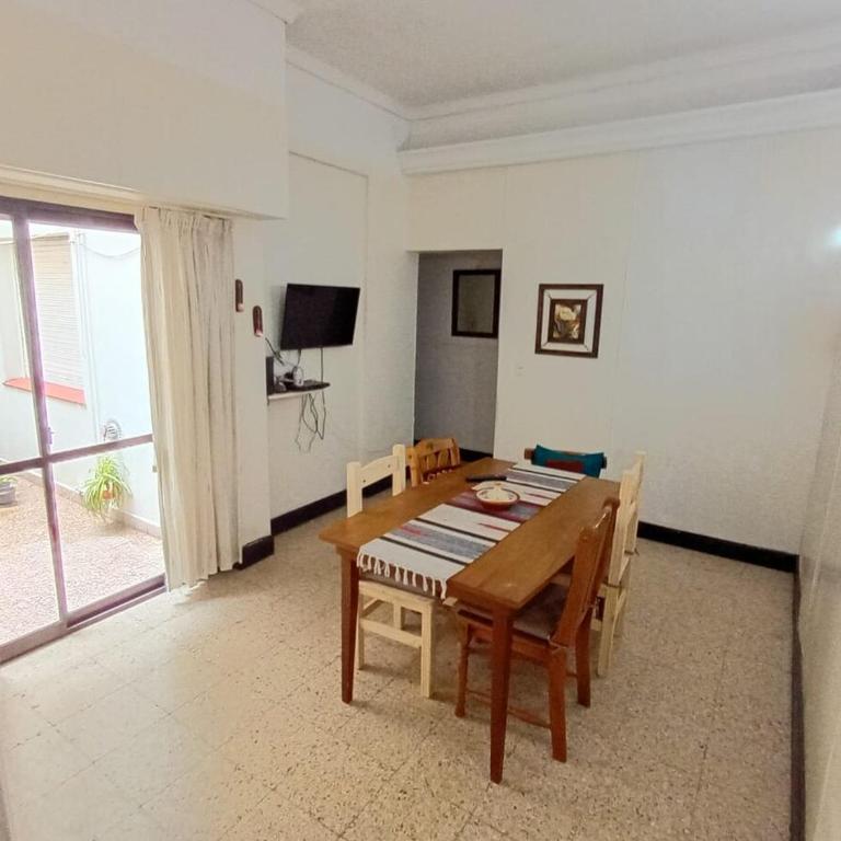 Departamento en Mar del Plata, a metros del mar - Apartamento de 2 dormitorios - 1