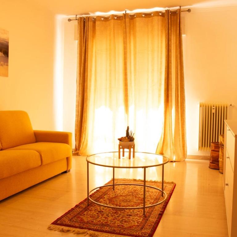 Venezia 15min Bus sotto WiFi A C - Appartamento con 2 Camere da Letto, Balcone e Terrazza - 18