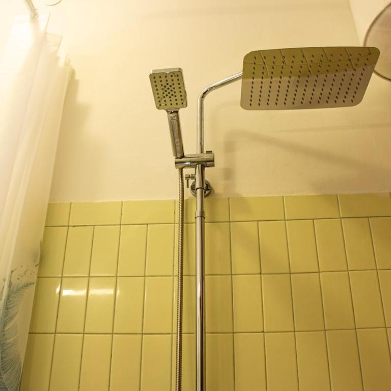 Venezia 15min Bus sotto WiFi A C - Appartamento con 2 Camere da Letto, Balcone e Terrazza - 24