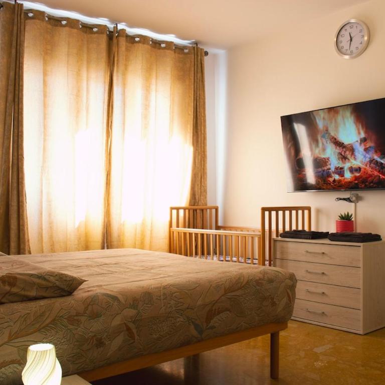 Venezia 15min Bus sotto WiFi A C - Appartamento con 2 Camere da Letto, Balcone e Terrazza - 1