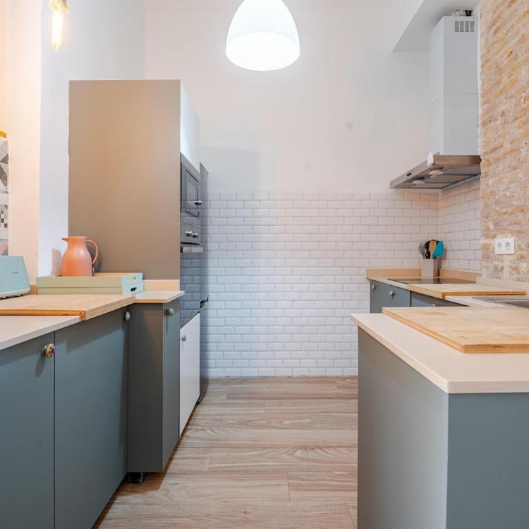 LA CaSita - Two-Bedroom Apartment - 12