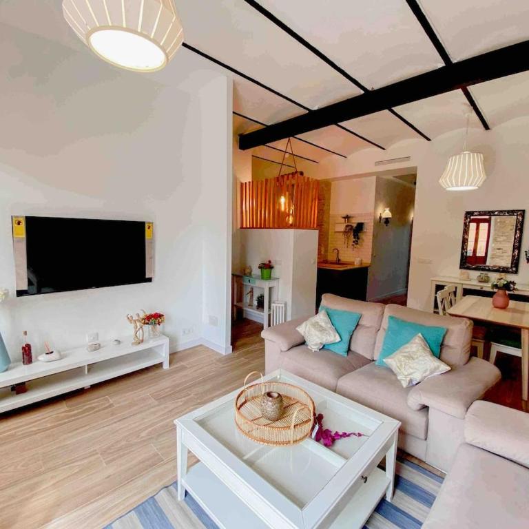 LA CaSita - Two-Bedroom Apartment - 25