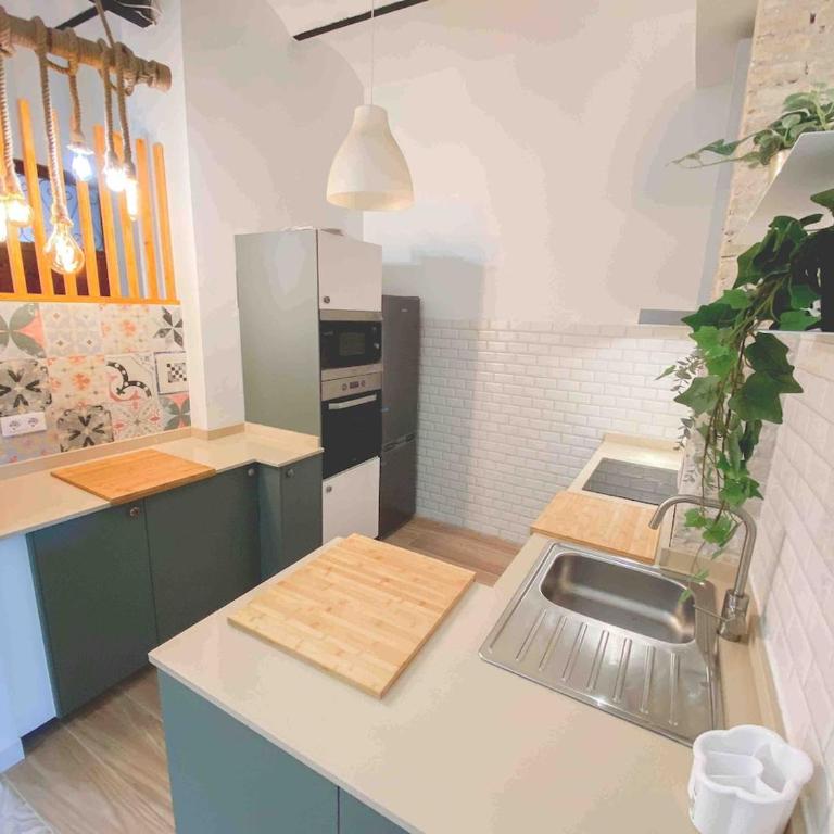 LA CaSita - Two-Bedroom Apartment - 43