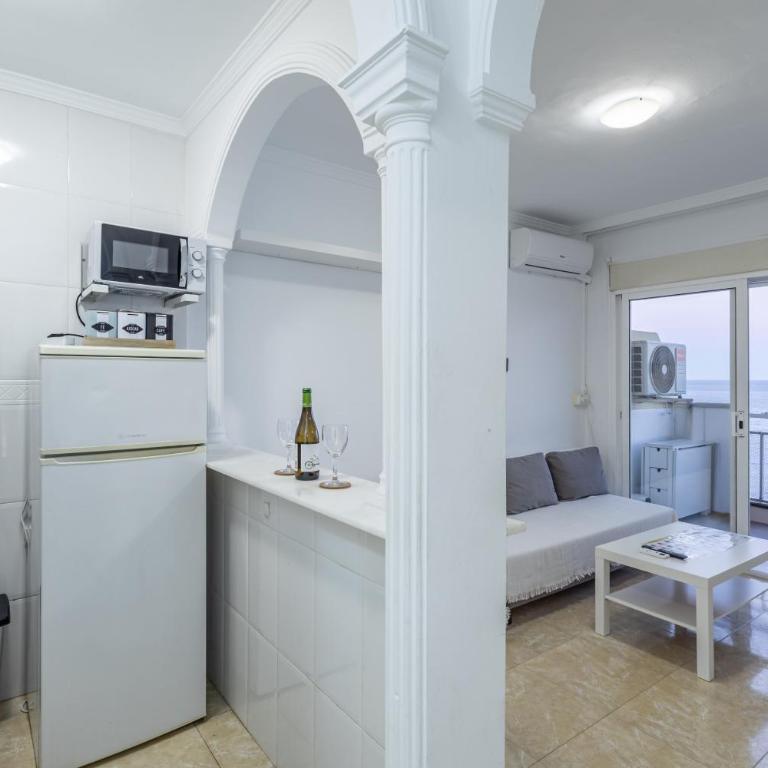 AA Guest - Sky Center BeachFront Sea Views Eco Apartment - Apartamento de 2 dormitorios - 16