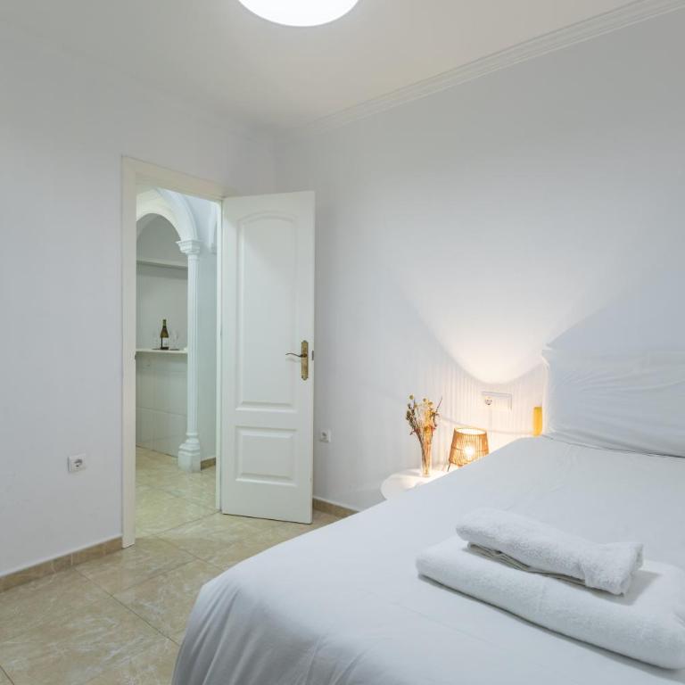 AA Guest - Sky Center BeachFront Sea Views Eco Apartment - Apartamento de 2 dormitorios - 8