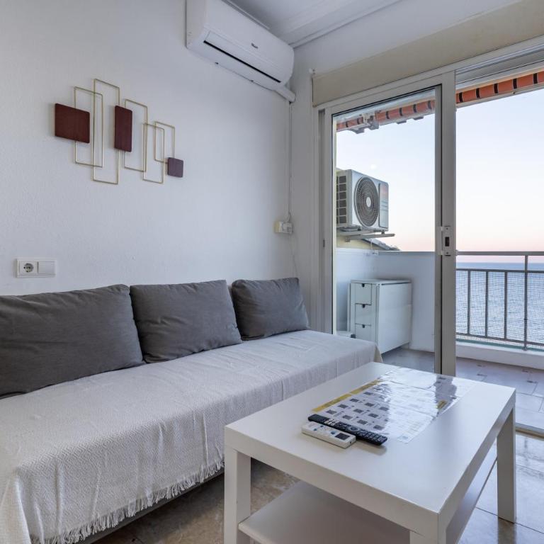 AA Guest - Sky Center BeachFront Sea Views Eco Apartment - Apartamento de 2 dormitorios - 20