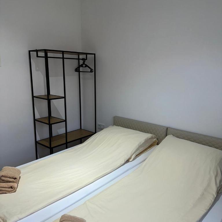 Una La Unica - Small Twin Room - 6