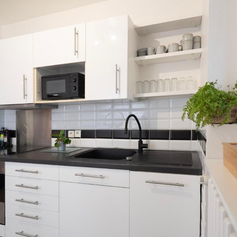 Nid des Loriots - 3 Ch - Parking - Belle Beille Université - Three-Bedroom Apartment - 13