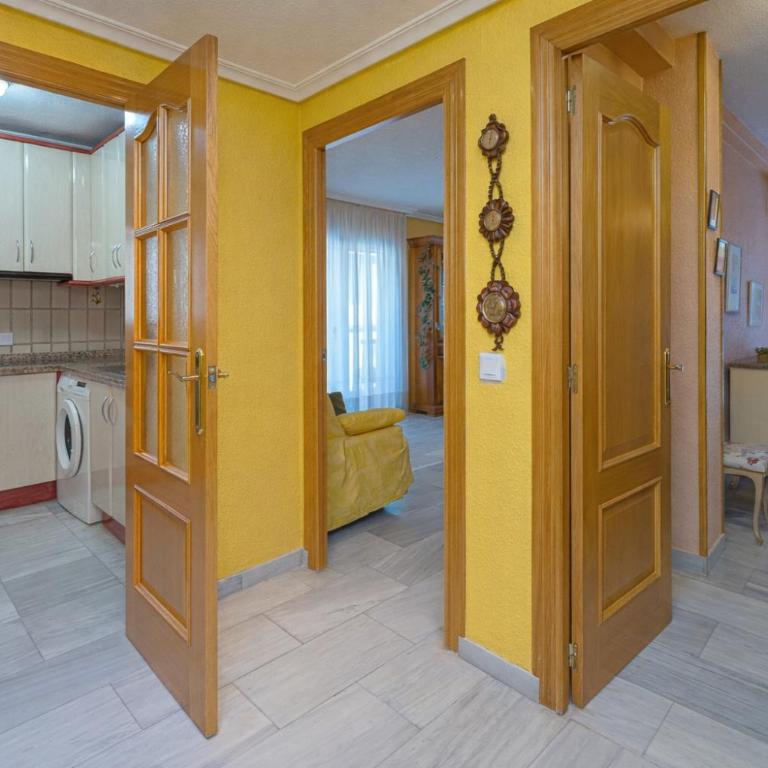 Apartamento Rey Jaime I, Balcony & Garage - Apartment with Balcony - 14