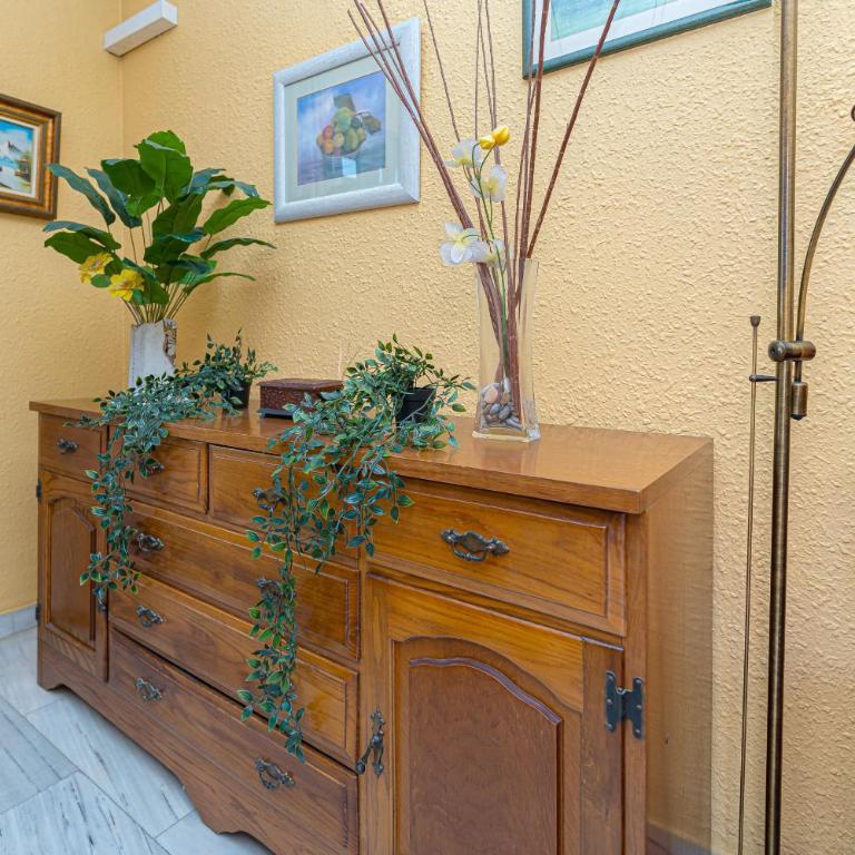 Apartamento Rey Jaime I, Balcony & Garage - Apartment with Balcony - 17